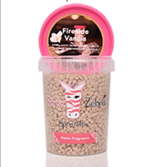 Pink Zebra Fireside Vanilla 16 oz. Carton Sprinkles
